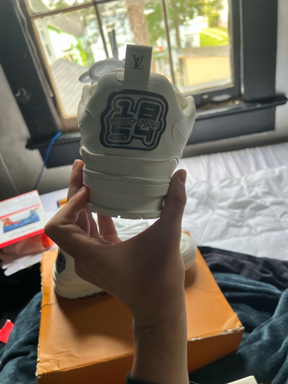 Lv skates - Picture 4 of 8